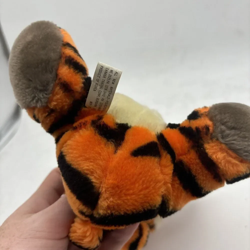 Disneyland Walt Disney Vintage Plush Tigger Stuffed Animal 9